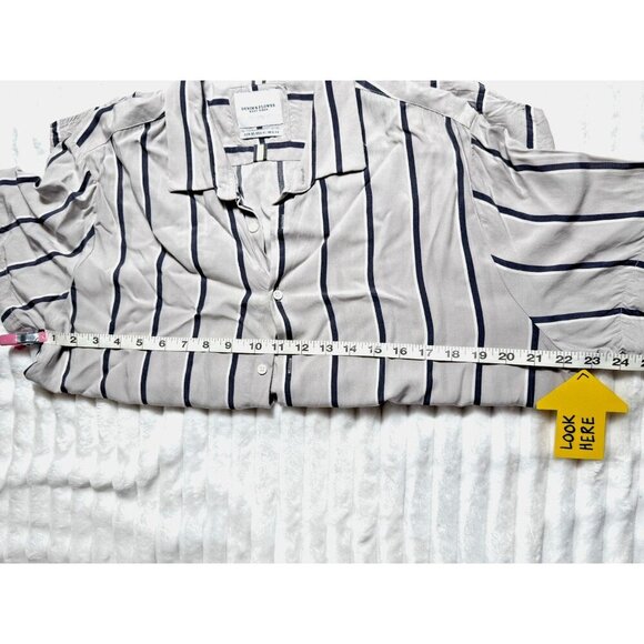 Denim & Flower Ricky Singh Men's XL White Button Up Gray Vertical Stripe Viscose - Picture 10 of 12